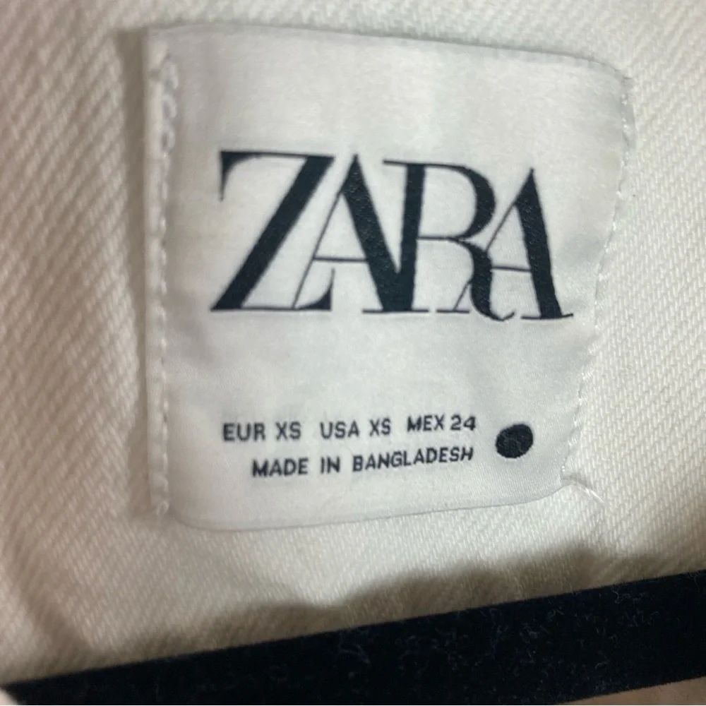 NEW Zara denim‎ jacket jean shirt white metallic floral embroidery extra small